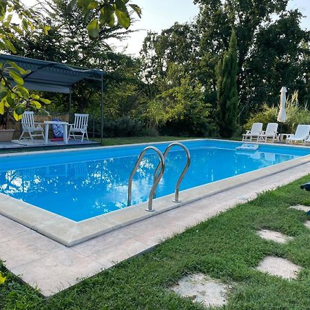 Tenuta Nissole Rocchetta Tanaro Bagian luar foto