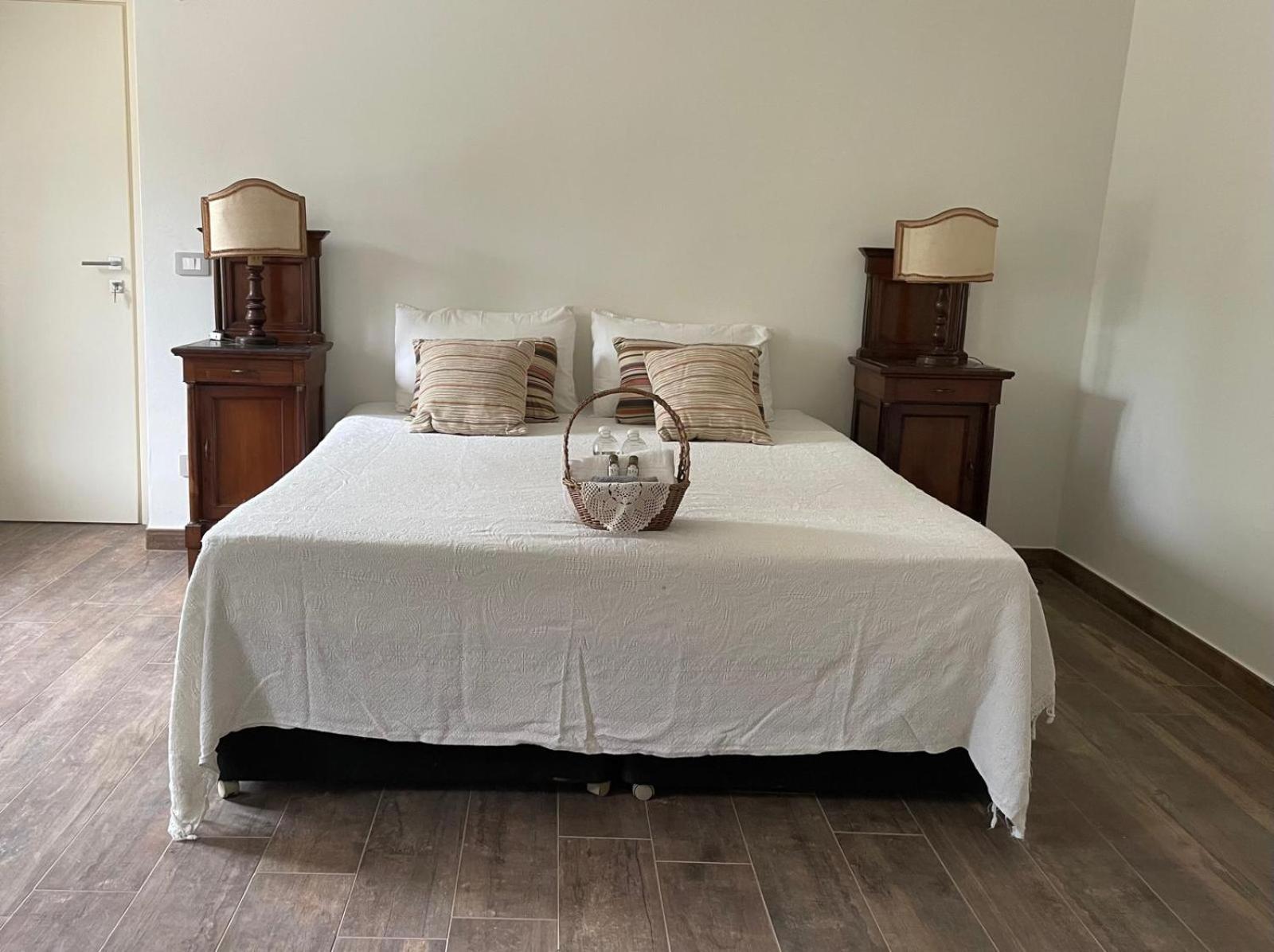 Tenuta Nissole Rocchetta Tanaro Bagian luar foto
